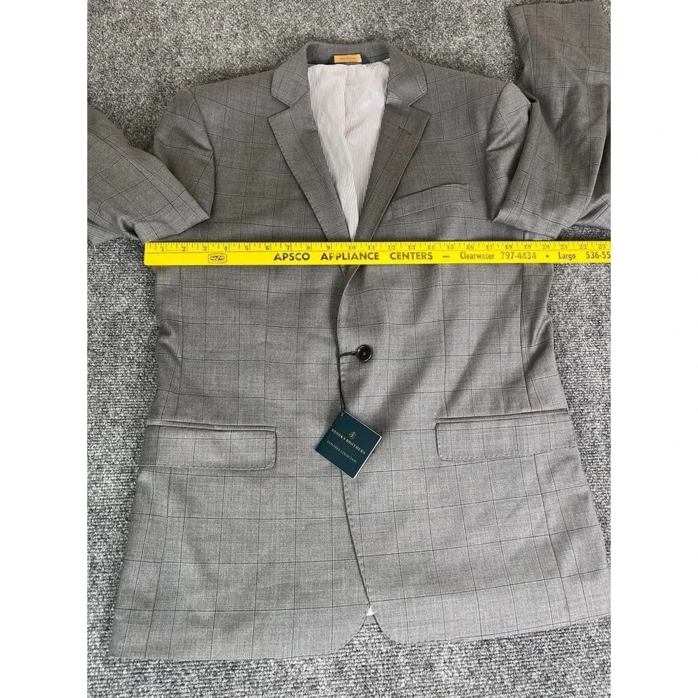 NWT Brooks Brothers Blazer Mens 41R Gray 2 Button Explorer Regent Fit Sport Coat